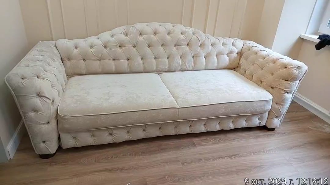 Обивка дивана. Бунинская аллея